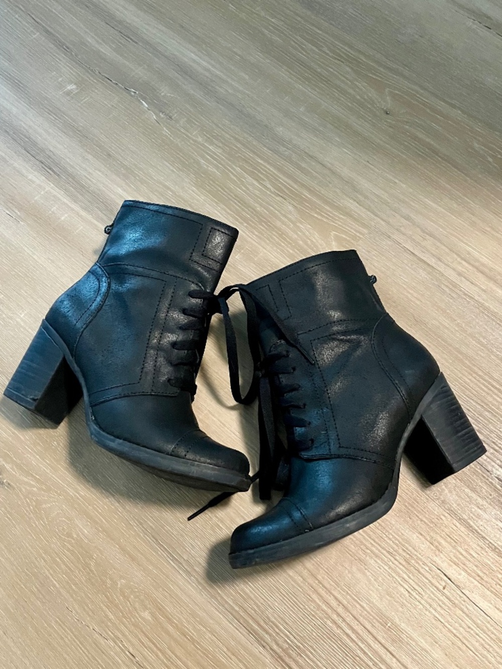 Miz Mooz Minnie Black Side Zip Boots